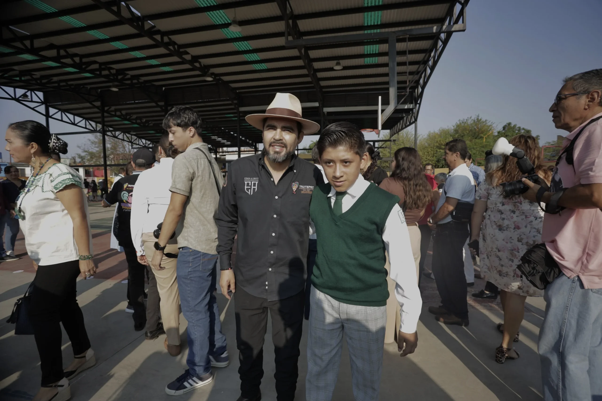 Gobernadora Margarita González Saravia realiza gira de trabajo en Yautepec