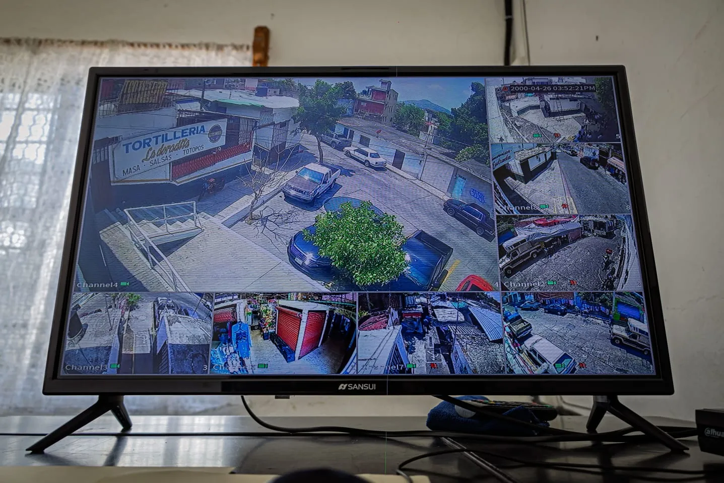 Conectan cámaras del Mercado Municipal al C2 de Temixco para fortalecer la seguridad
