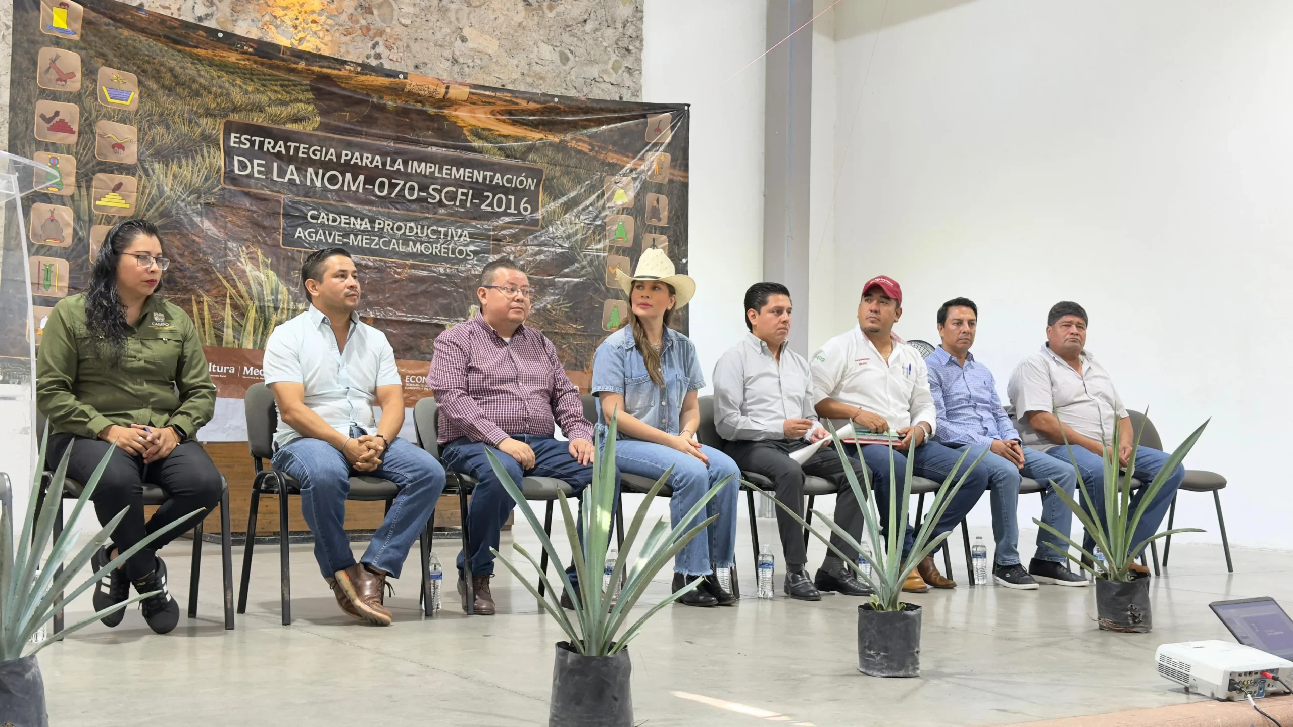 Jojutla impulsa la certificación del mezcal y fortalece al sector agavero de la región sur
