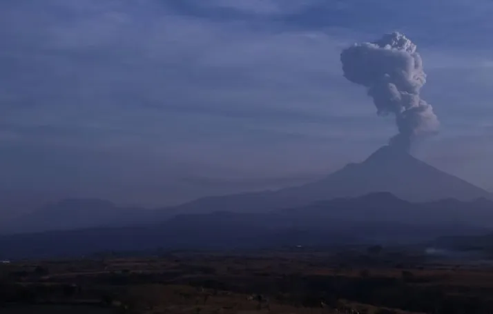 Popocatépetl registra 11 exhalaciones; alerta volcánica permanece en Amarillo Fase 2