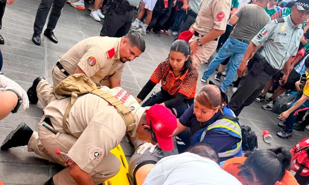 Reto viral en Fan Fest de Guadalajara termina con un aficionado hospitalizado