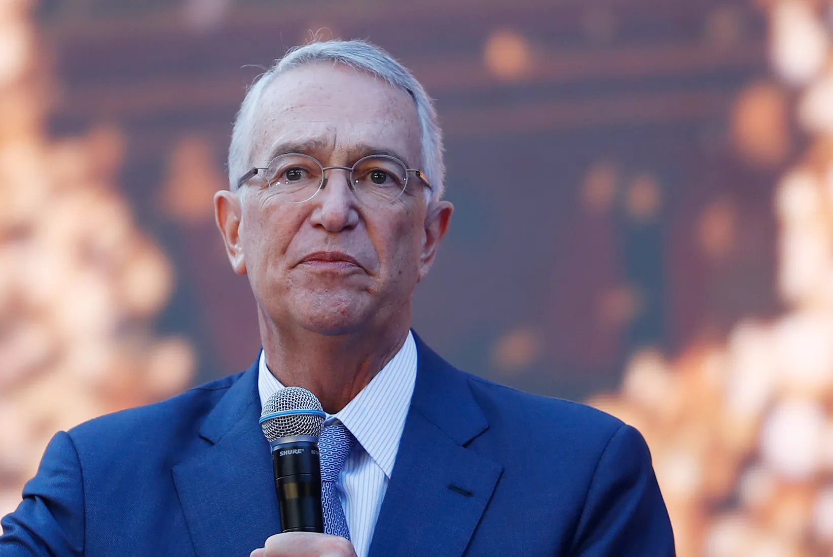 TV Azteca enfrenta demanda por presunto fraude de 290 millones de dólares en Nueva York